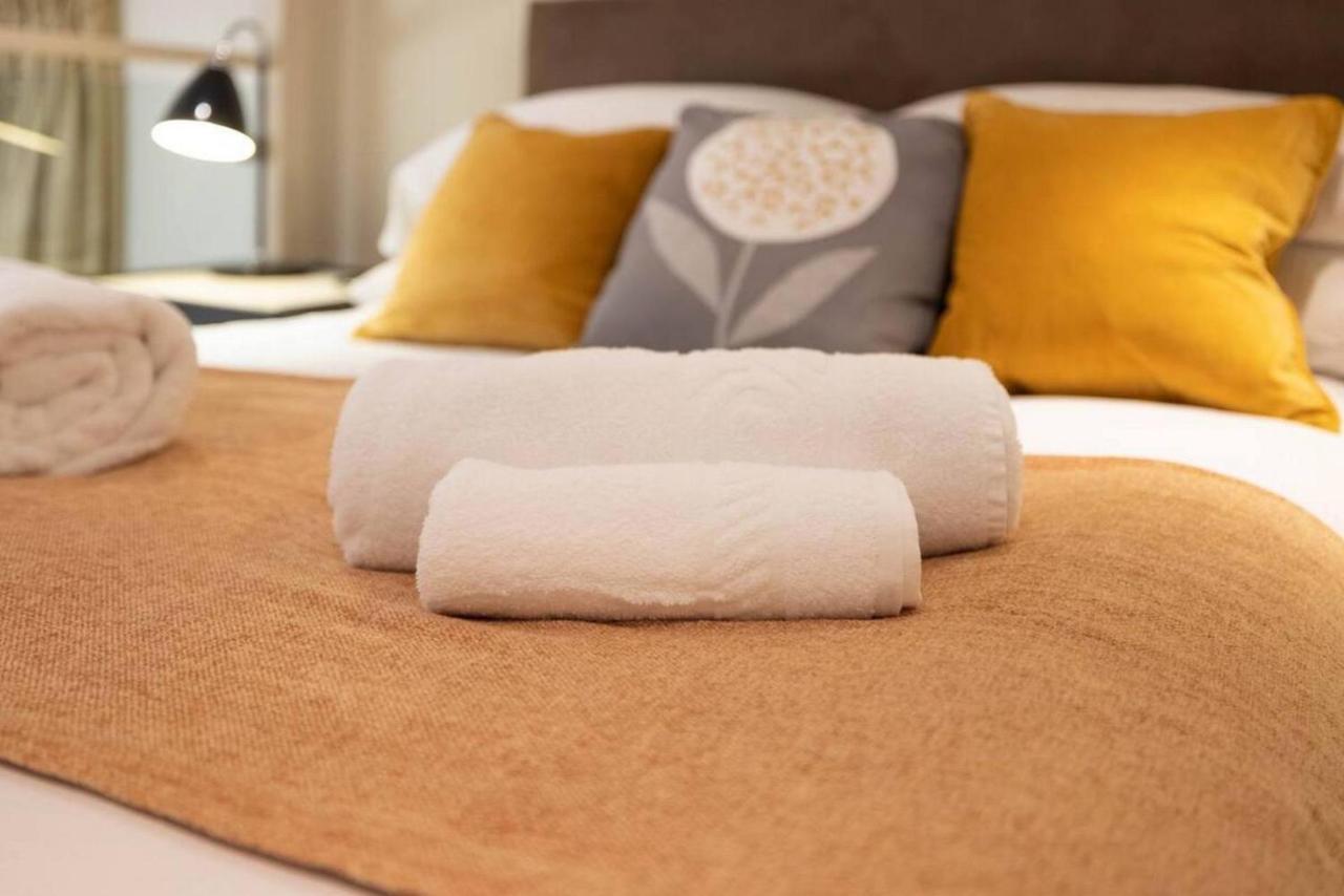 Fabulous Notting Hill Spacious Studio Apartment 런던 외부 사진